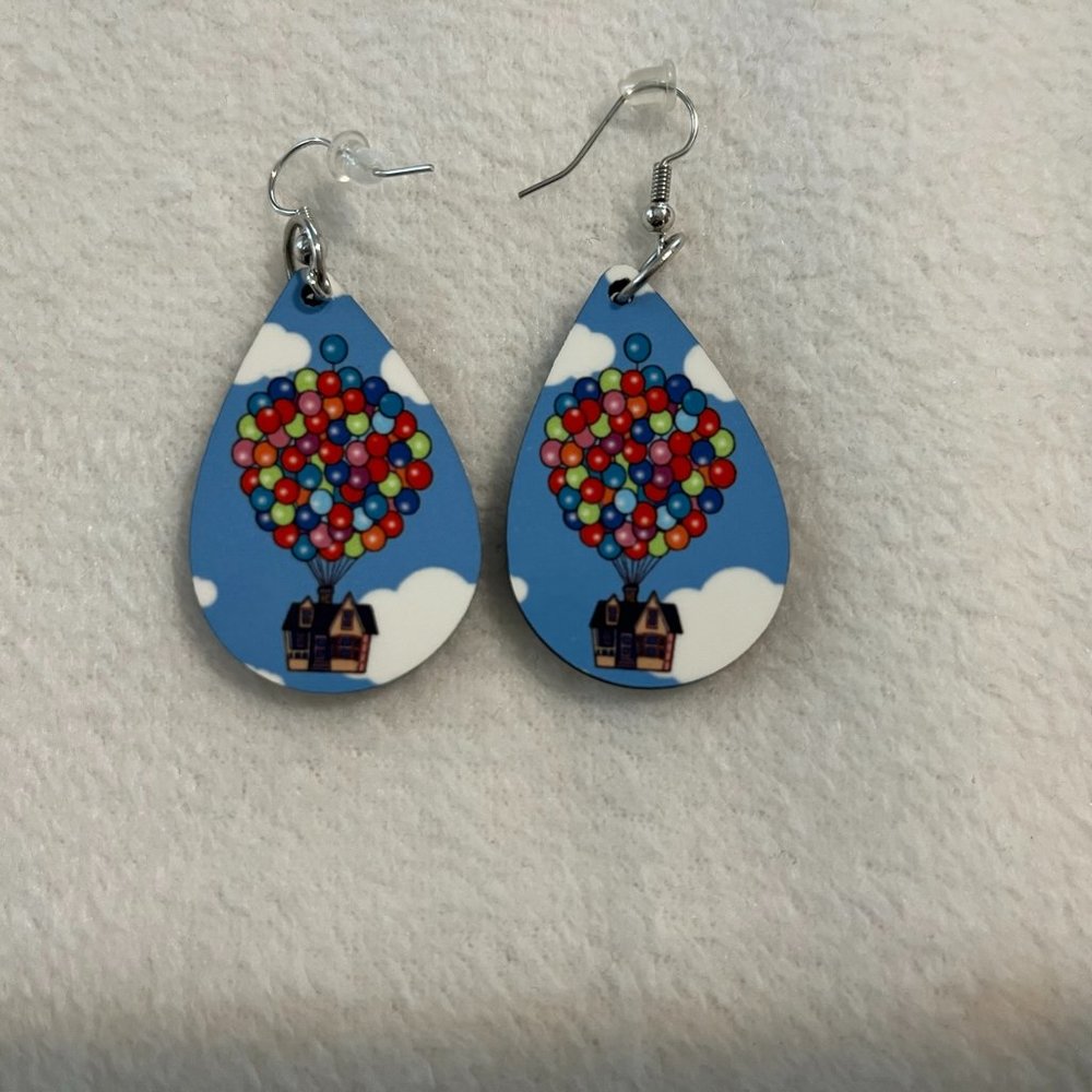 Disney UP Earrings Balloons and House